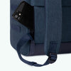 port-antonio-dunkelblau-mittel-rucksack